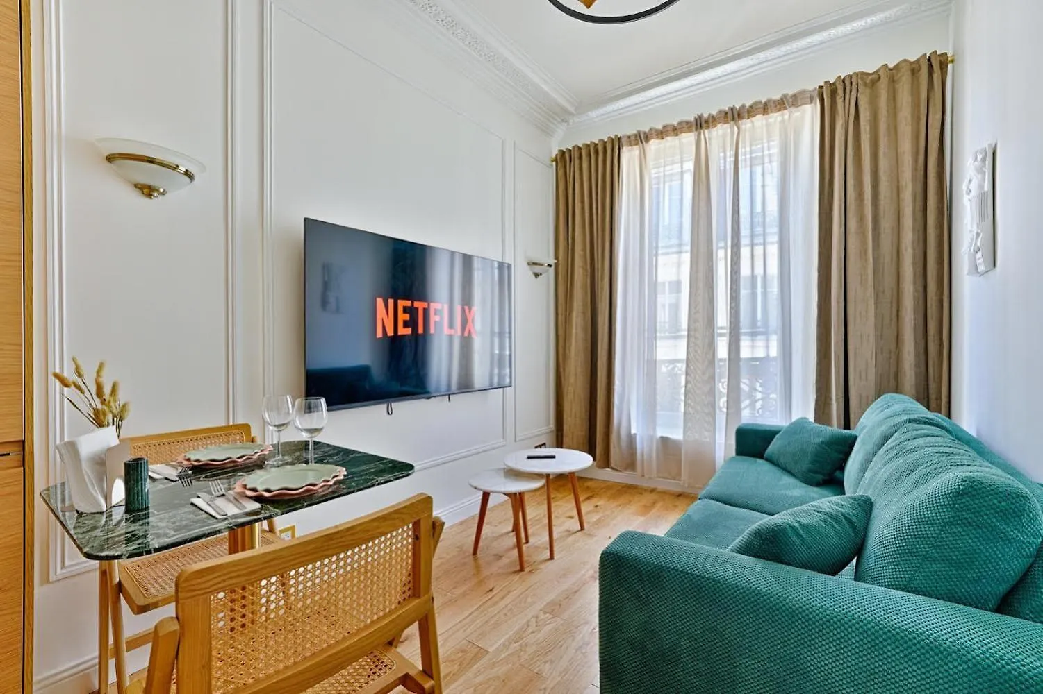 Emerald Apartman Párizs